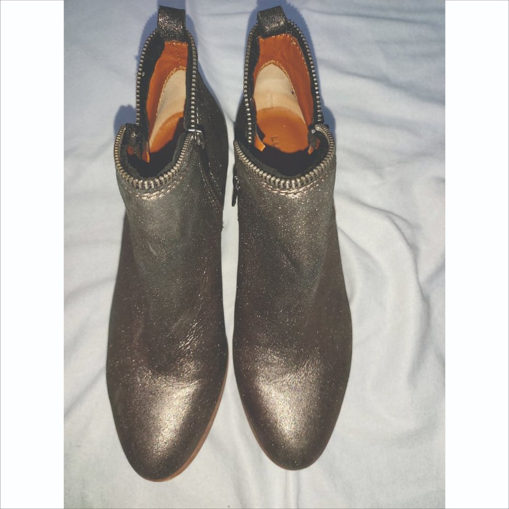 Lucky Brand Basel bootie 9.5 DR11 - Picture 2 of 4